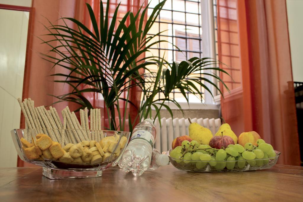 Santacroce Guest House โรม ห้อง รูปภาพ