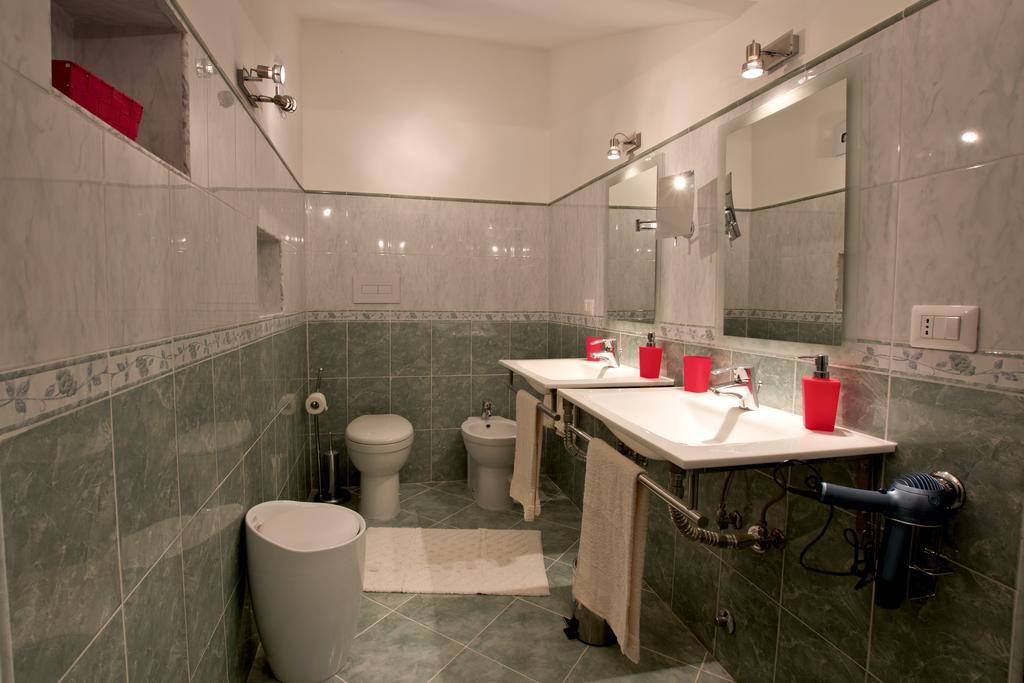 Santacroce Guest House โรม ห้อง รูปภาพ