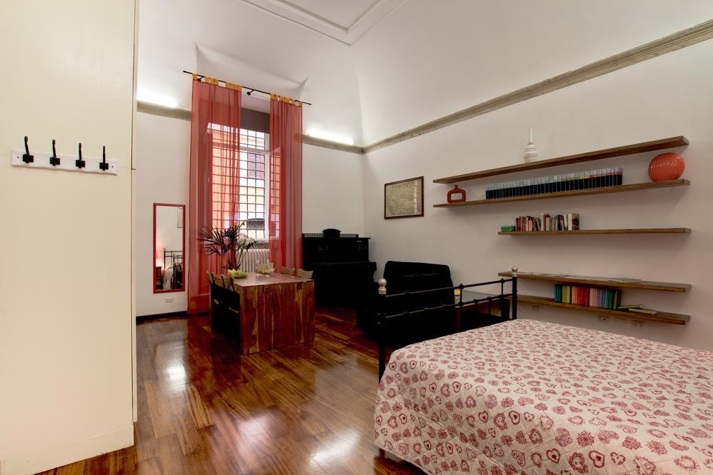 Santacroce Guest House โรม ห้อง รูปภาพ